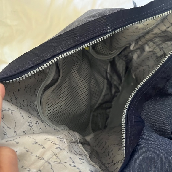 Lululemon convertible tote - Picture 3 of 6